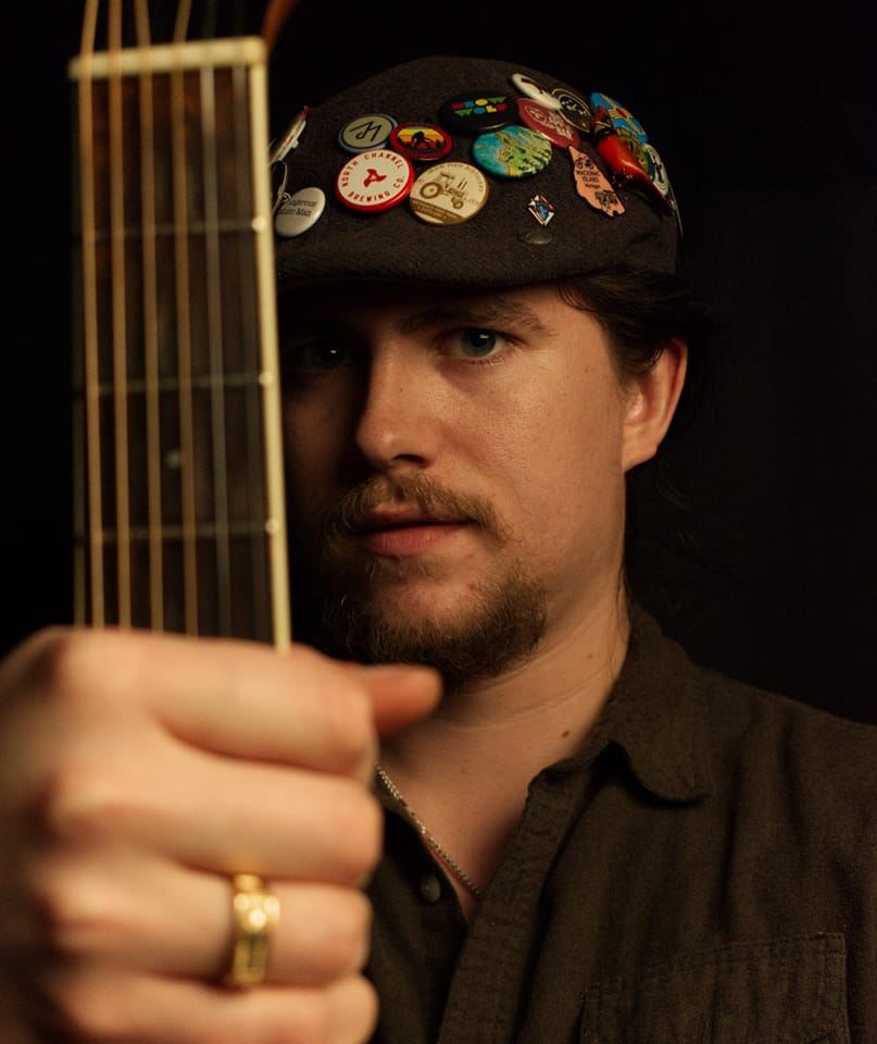 Live at Rove, Luke Woltanski
